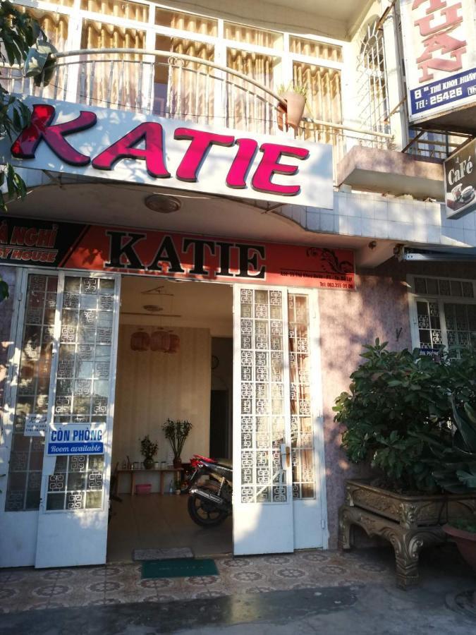 Katie Guesthouse Dalat Bagian luar foto